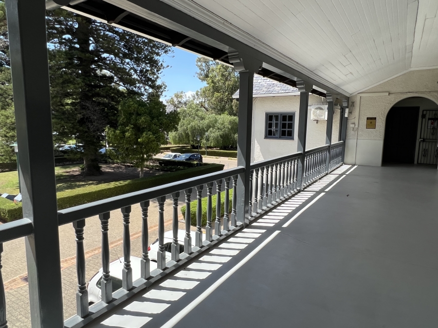 To Let Commercial Property for Rent in Paardevlei Western Cape